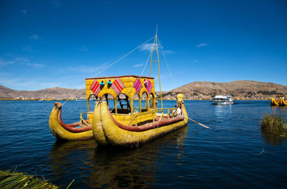 Pun-01 : Maravillas del Lago Titicaca - Uros e Isla Taquille