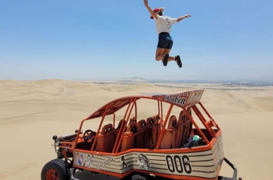 Par-04 : Oasis Escondido de Costa Rica - Buggy y Sandboarding en Paracas.